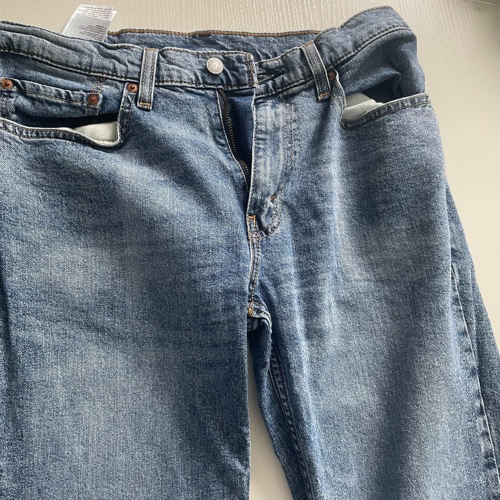 Levis jeans